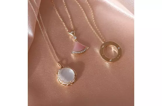 Bulgari diva necklace price hotsell